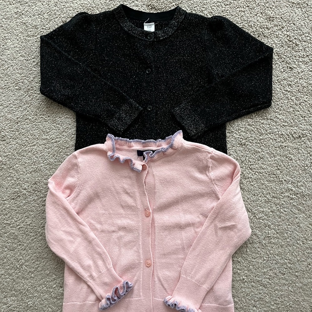 Two GAP Sweaters - Picture 2 of 15